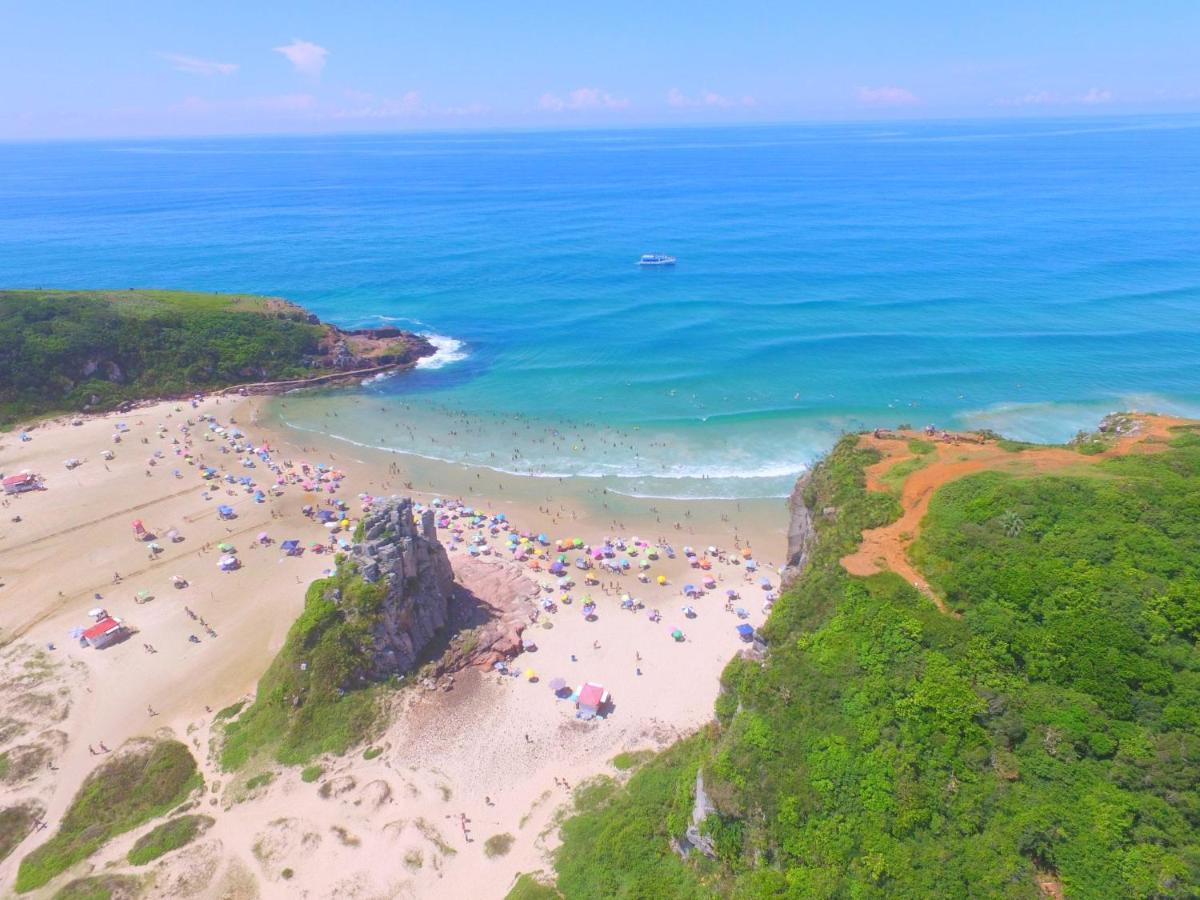 Casa De 2 Quartos Com 2 Ares-Condicionados Em Torres-Rs - Na Mais Bela Praia Gaucha - Cozinha - Banheiro - Tv Smart 32 E Wi-Fi - Estacionamento - Anfitria Superhost No Bnb Villa Buitenkant foto