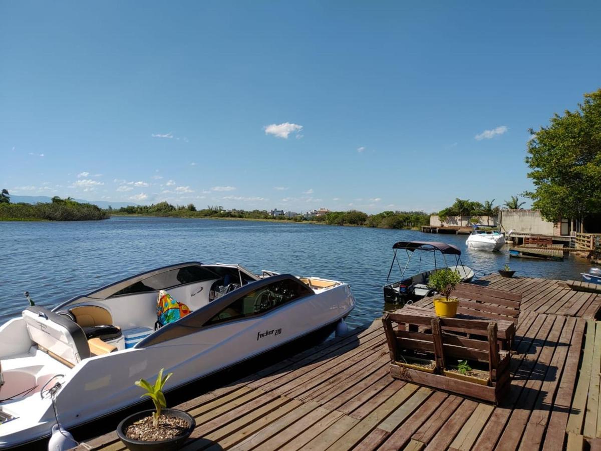 Casa De 2 Quartos Com 2 Ares-Condicionados Em Torres-Rs - Na Mais Bela Praia Gaucha - Cozinha - Banheiro - Tv Smart 32 E Wi-Fi - Estacionamento - Anfitria Superhost No Bnb Villa Buitenkant foto