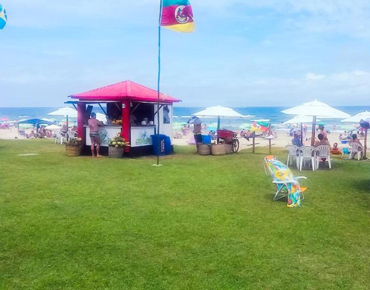 Casa De 2 Quartos Com 2 Ares-Condicionados Em Torres-Rs - Na Mais Bela Praia Gaucha - Cozinha - Banheiro - Tv Smart 32 E Wi-Fi - Estacionamento - Anfitria Superhost No Bnb Villa Buitenkant foto