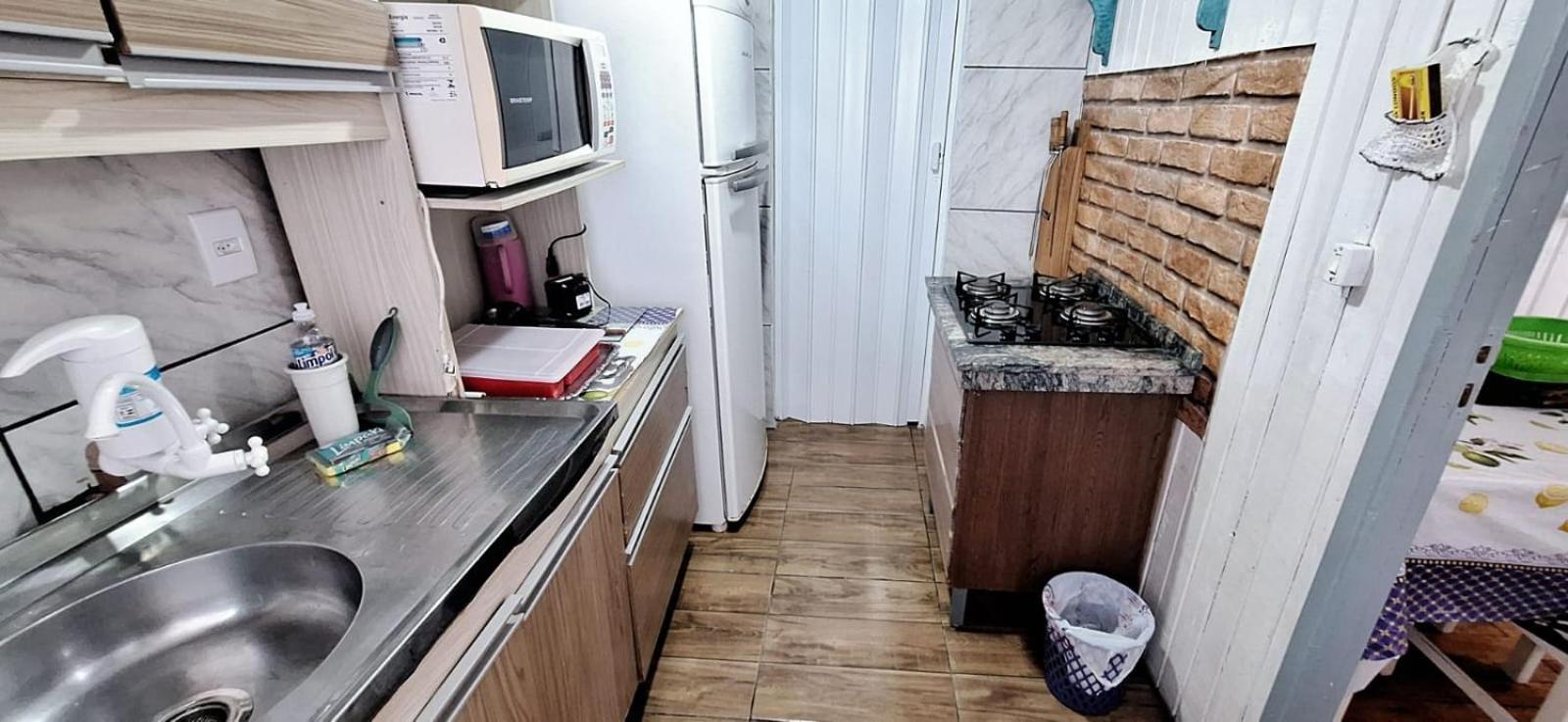 Casa De 2 Quartos Com 2 Ares-Condicionados Em Torres-Rs - Na Mais Bela Praia Gaucha - Cozinha - Banheiro - Tv Smart 32 E Wi-Fi - Estacionamento - Anfitria Superhost No Bnb Villa Buitenkant foto